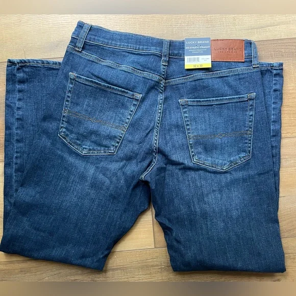 New! Lucky Brand jeans - Picture 3 of 5